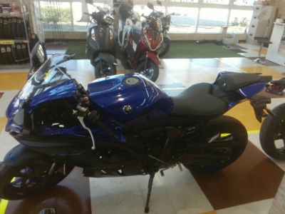 Yamaha YZF-R7 2023
