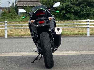 Kawasaki Ninja 400 KRT Edition 2022