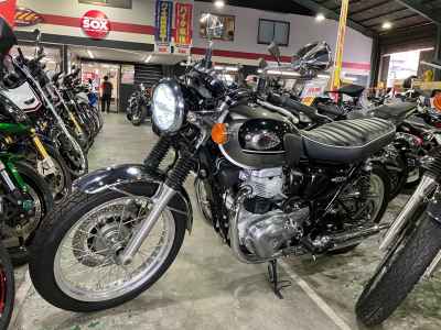 Kawasaki W800 2024