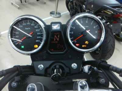 Honda CB1300SF 2024