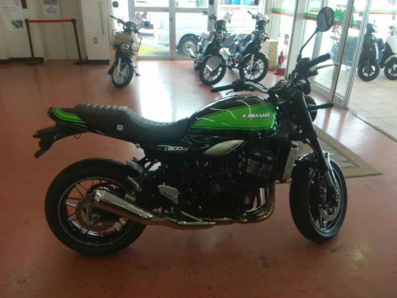 Kawasaki Z900RS 2024