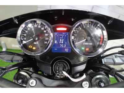 Kawasaki Z900RS Cafe 2024