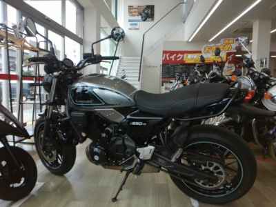 Kawasaki Z650RS 2023