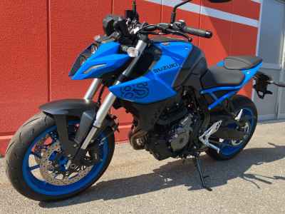 Suzuki GSX-8S