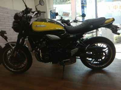 Kawasaki Z900RS 2024