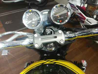 Kawasaki Z900RS 2024