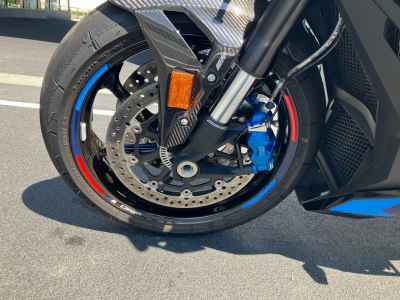 BMW M1000R 2024