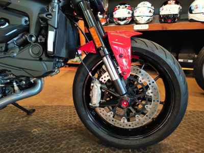 Ducati Monster 937+ 2023
