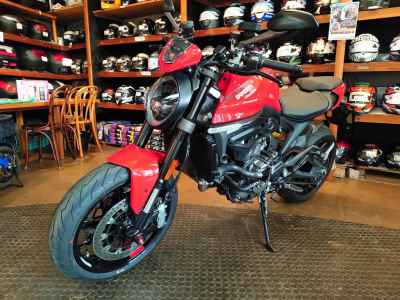 Ducati Monster 937+ 2023
