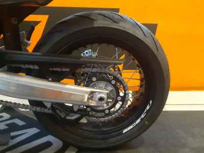 KTM 690 SMC R 2024