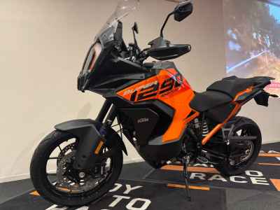 KTM 1290 Super Adventure S 2024
