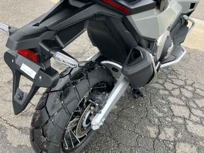 Honda X-Adv 750 2025