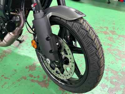 Husqvarna Svartpilen 250 2024