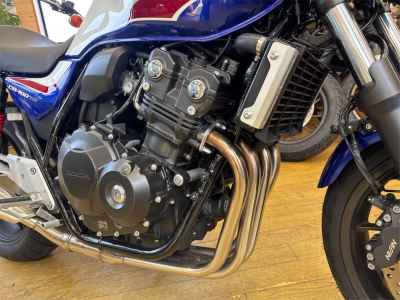 Honda CB400SF 2022