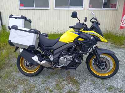 Suzuki V-Strom 650 2022