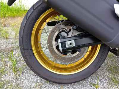 Suzuki V-Strom 650 2022
