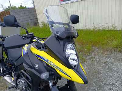 Suzuki V-Strom 650 2022