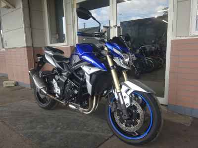 Suzuki GSR750 2014