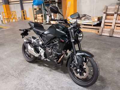 Honda CB250R