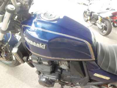 Kawasaki ZRX400