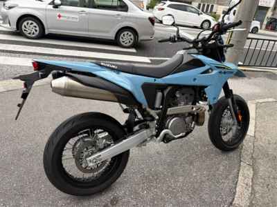 Suzuki DR-Z4SM 2025
