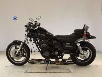 Kawasaki Eliminator 900 2015