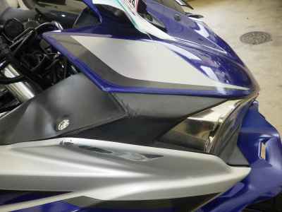 Yamaha YZF-R25 2015