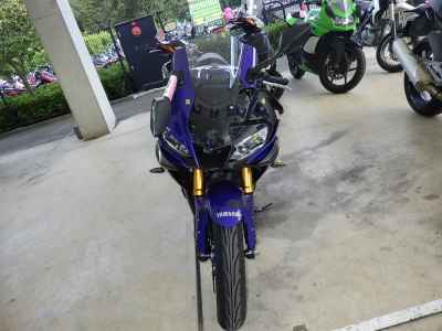 Yamaha YZF-R25 2019
