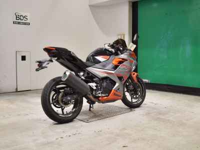 Kawasaki Ninja 400 2018