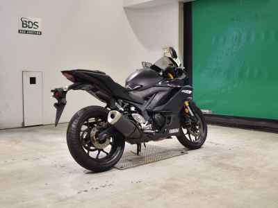 Yamaha YZF-R25 2019