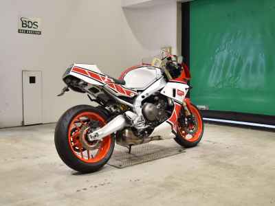 Yamaha XSR900 GP 2024