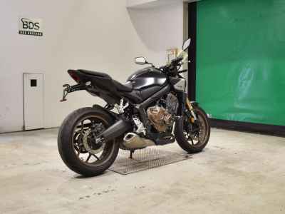Honda CB650R 2024