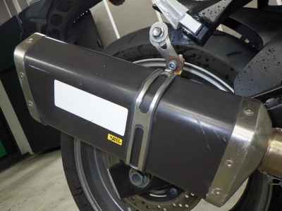 Suzuki GSR750 2013