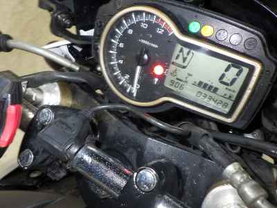 Suzuki GSR750 2013