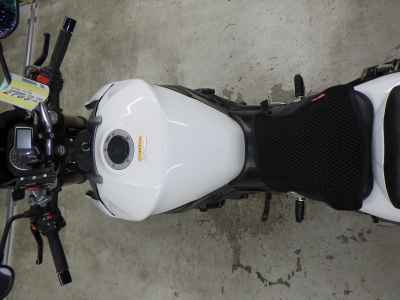 Suzuki GSR750 2013