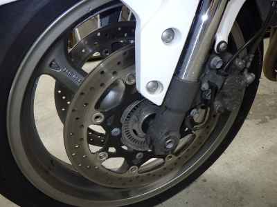 Suzuki GSR750 2013