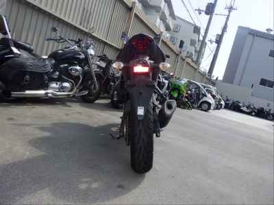 Yamaha YZF-R25 2016