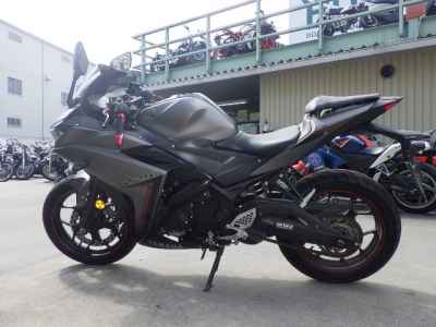 Yamaha YZF-R25 2016