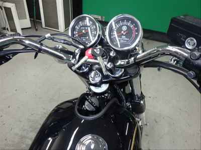 Yamaha SR400 2021
