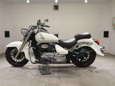 Suzuki Intruder 400 Classic 2012