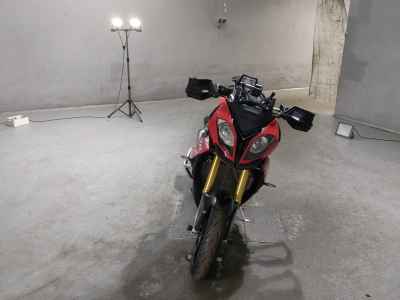 BMW S1000XR 2016