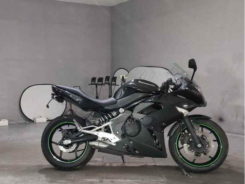 Kawasaki Ninja 400R 2010