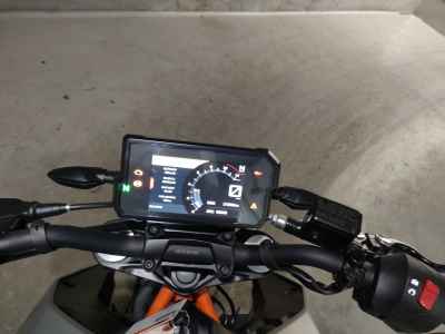 KTM 390 Duke 2025