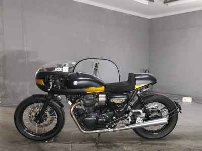 Kawasaki W800 2011