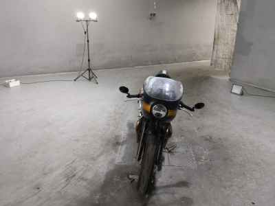 Kawasaki W800 2011