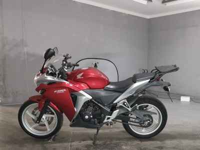 Honda CBR250R 2011