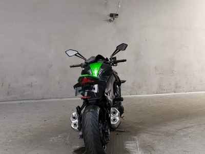 Kawasaki Z1000 2017