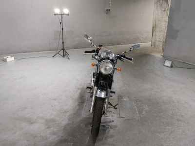 Yamaha SR400 2012