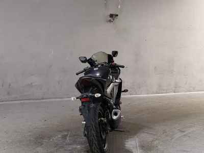 Yamaha YZF-R3 2020