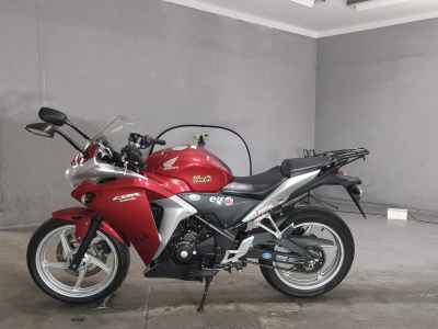 Honda CBR250R 2011